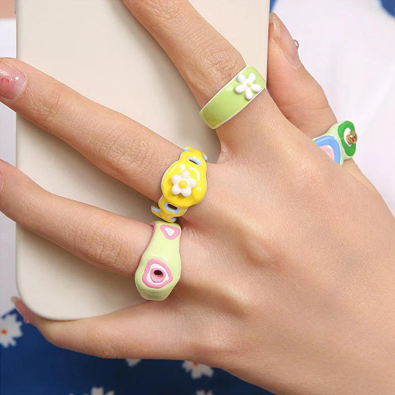 Blooming Rose In Green Y2K Rings - Image 2
