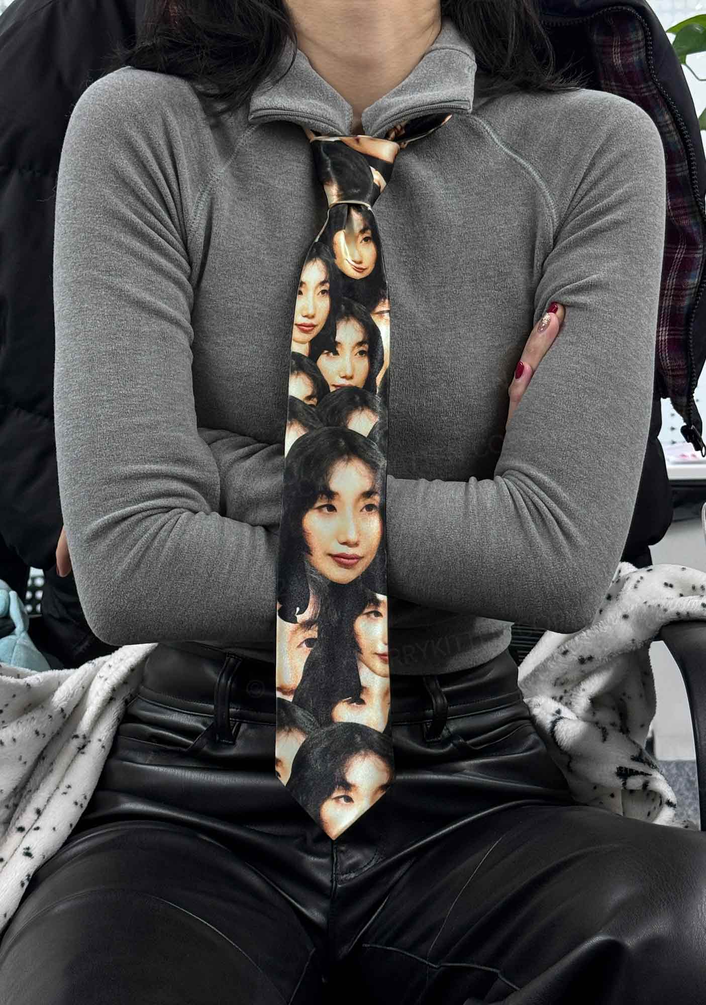 Custom Portrait Y2K Necktie Cherrykitten - Image 3