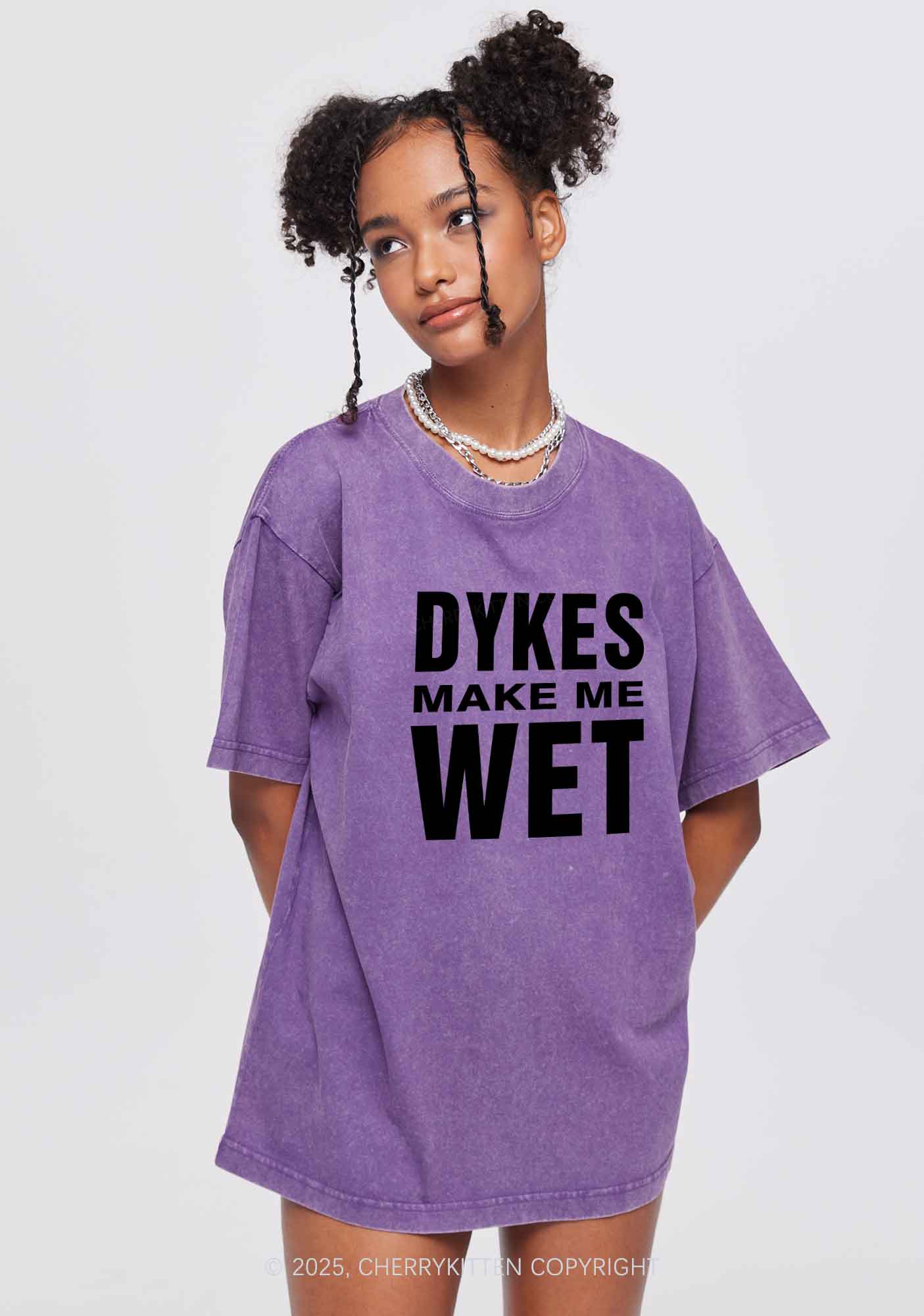 Dykes Make Me Wet Pride Y2K Shirts Washed Tee Cherrykitten - Image 2