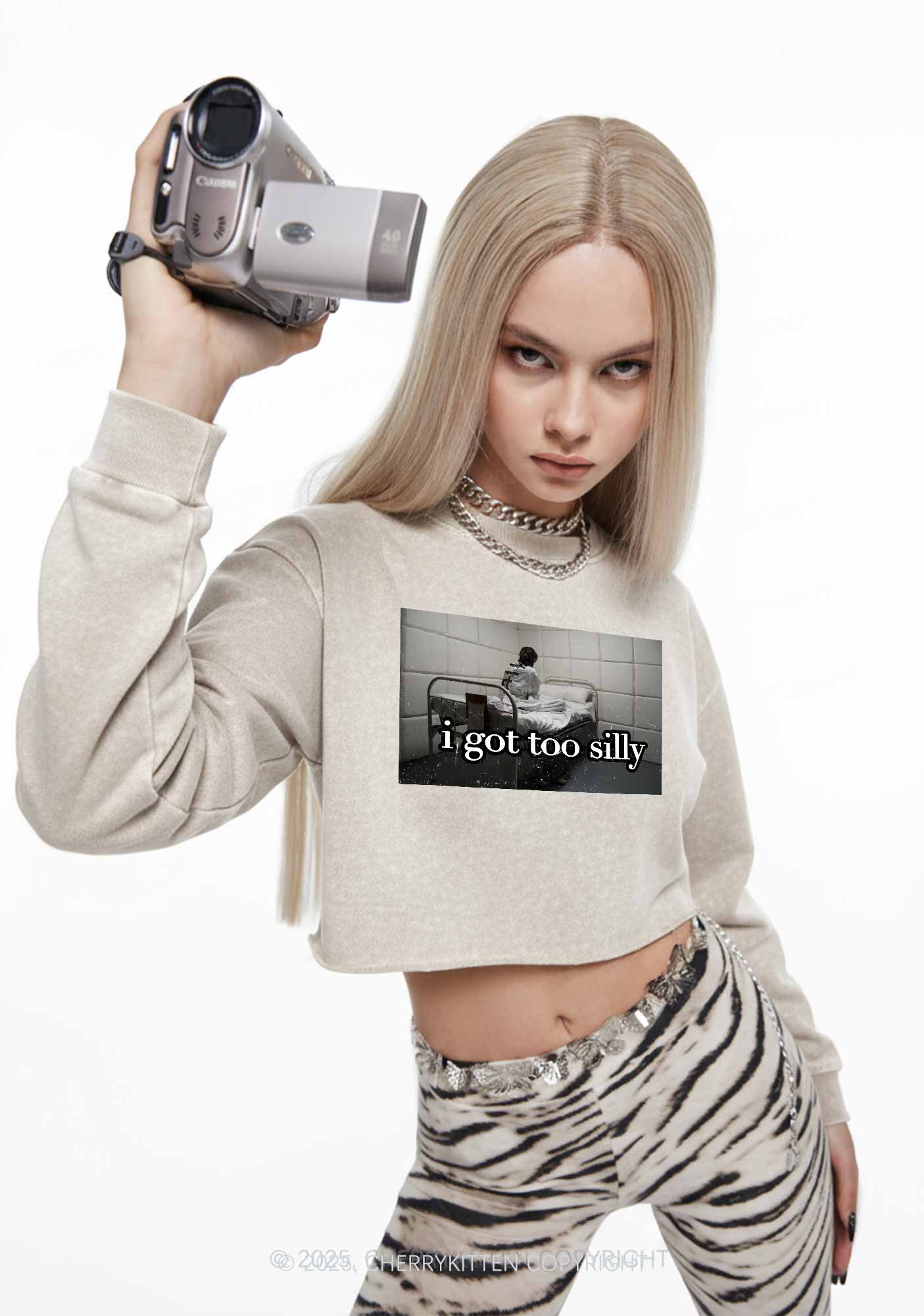 I Got Too Silly Y2K Crop Washed Sweatshirts Cherrykitten - Image 2