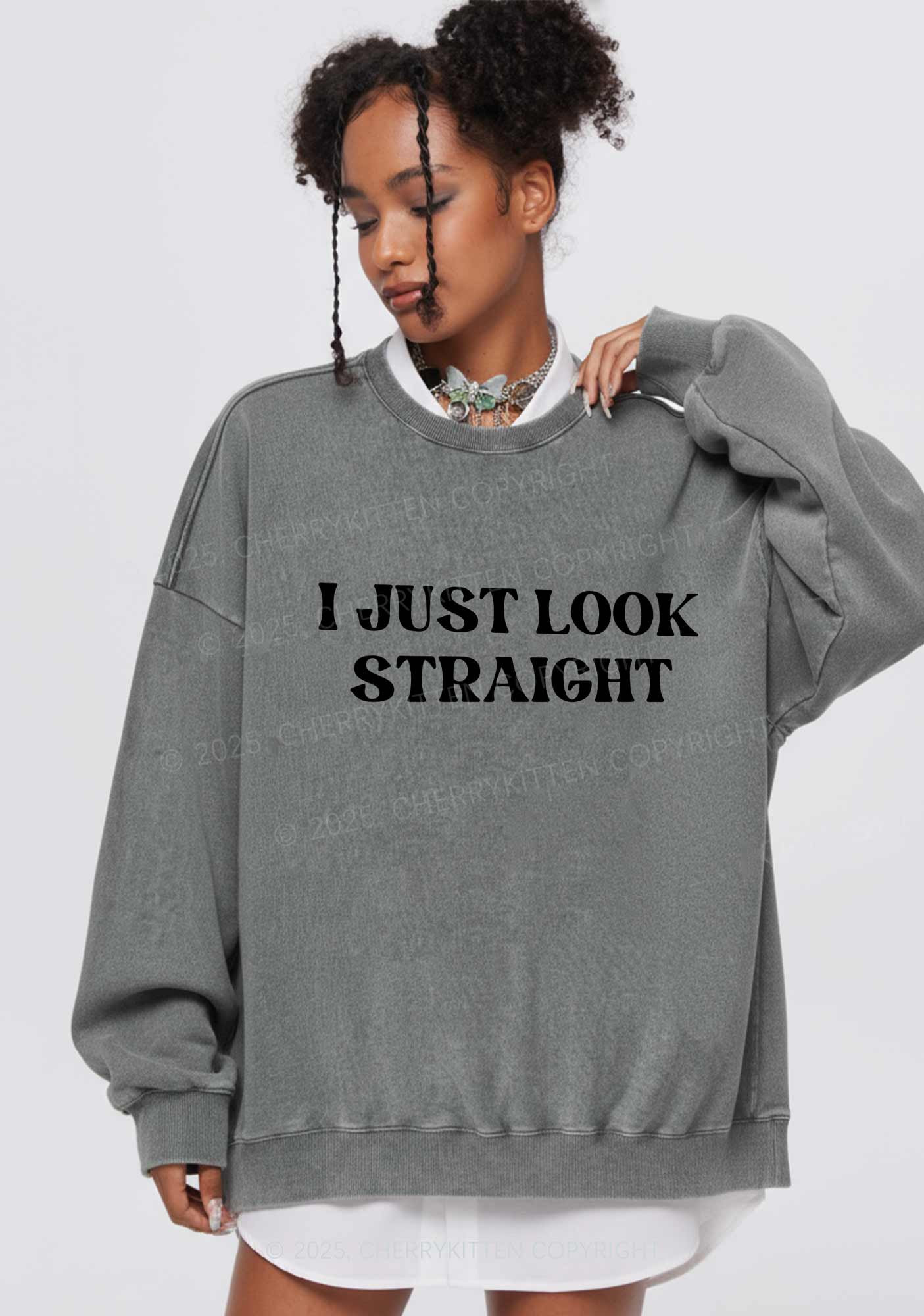 I Just Look Straight Y2K Washed Sweatshirts Cherrykitten - Image 2