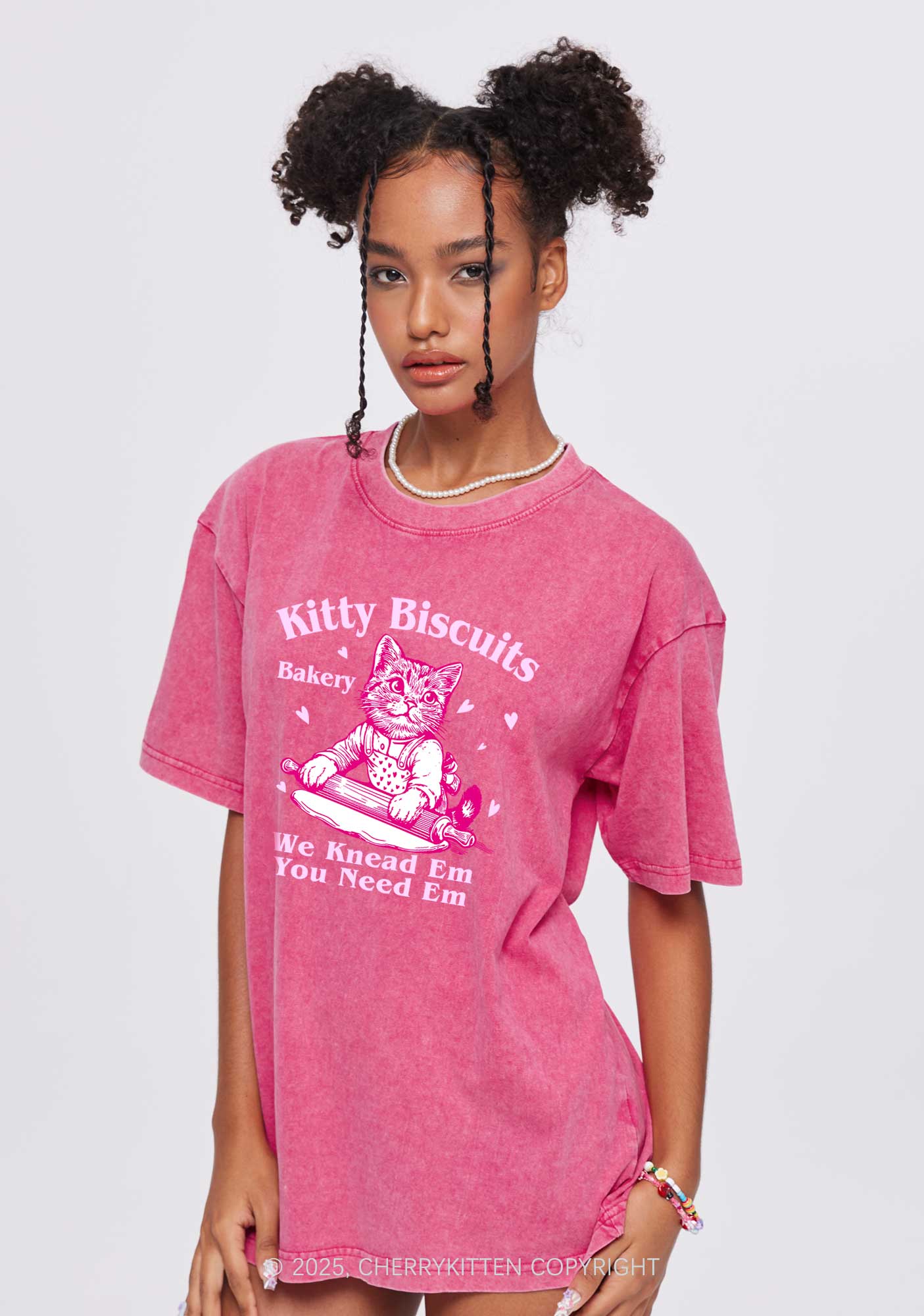 Kitten Biscuits Bakery Valentine's Day Y2K Shirts Washed Tee Cherrykitten - Image 2