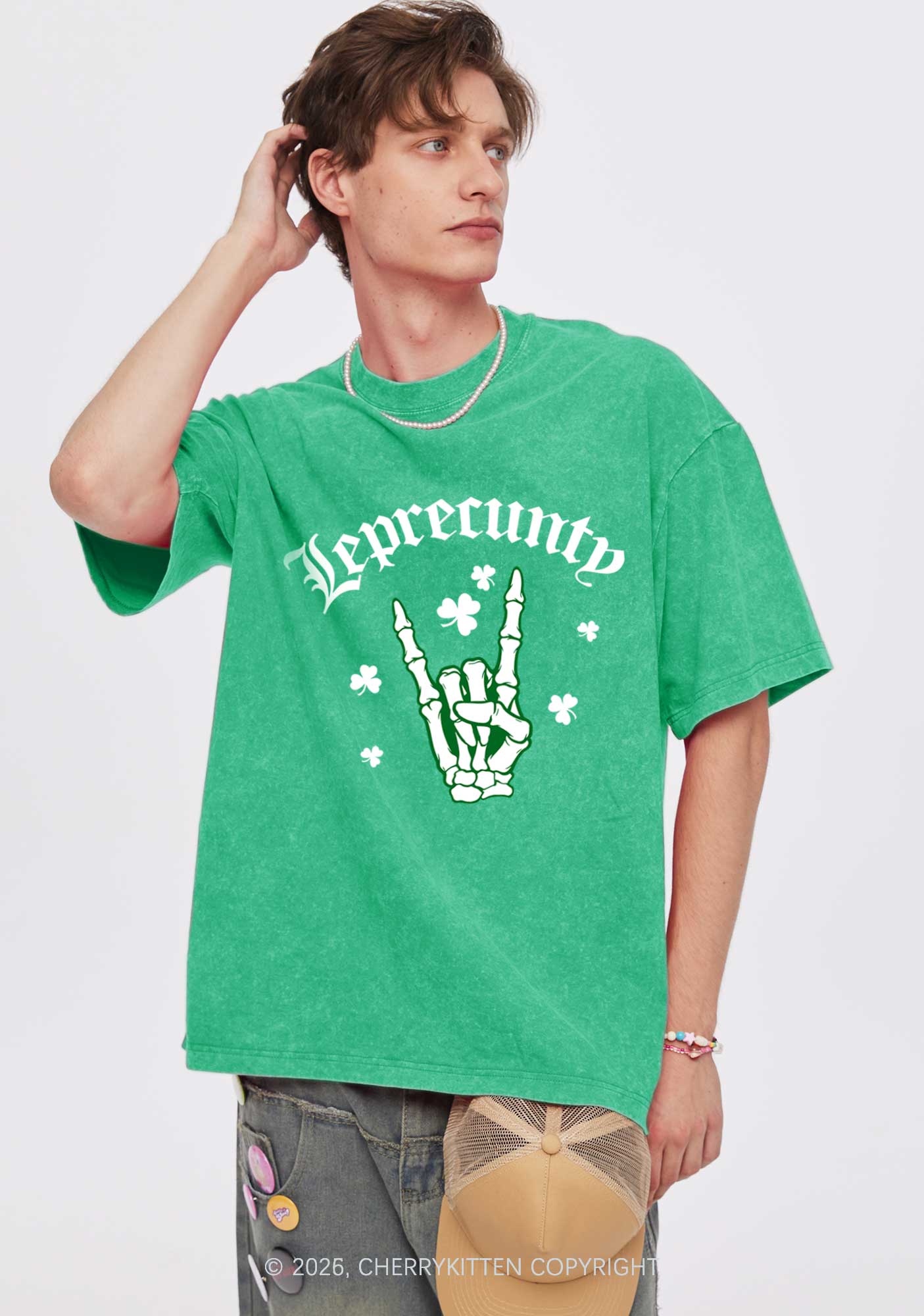Leprecunty Skull St Patricks Y2K Shirts Washed Tee Cherrykitten - Image 2