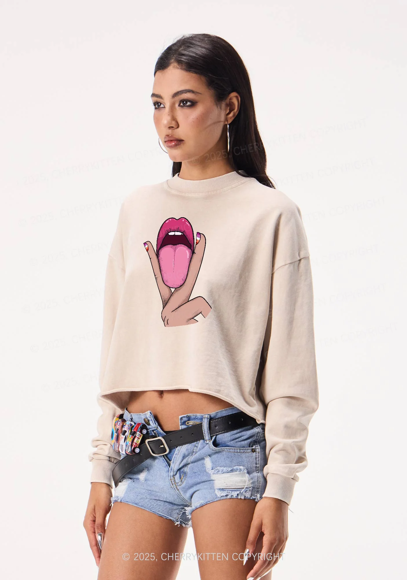 Lesbian Kissing Pride Y2K Crop Washed Sweatshirts Cherrykitten - Image 2