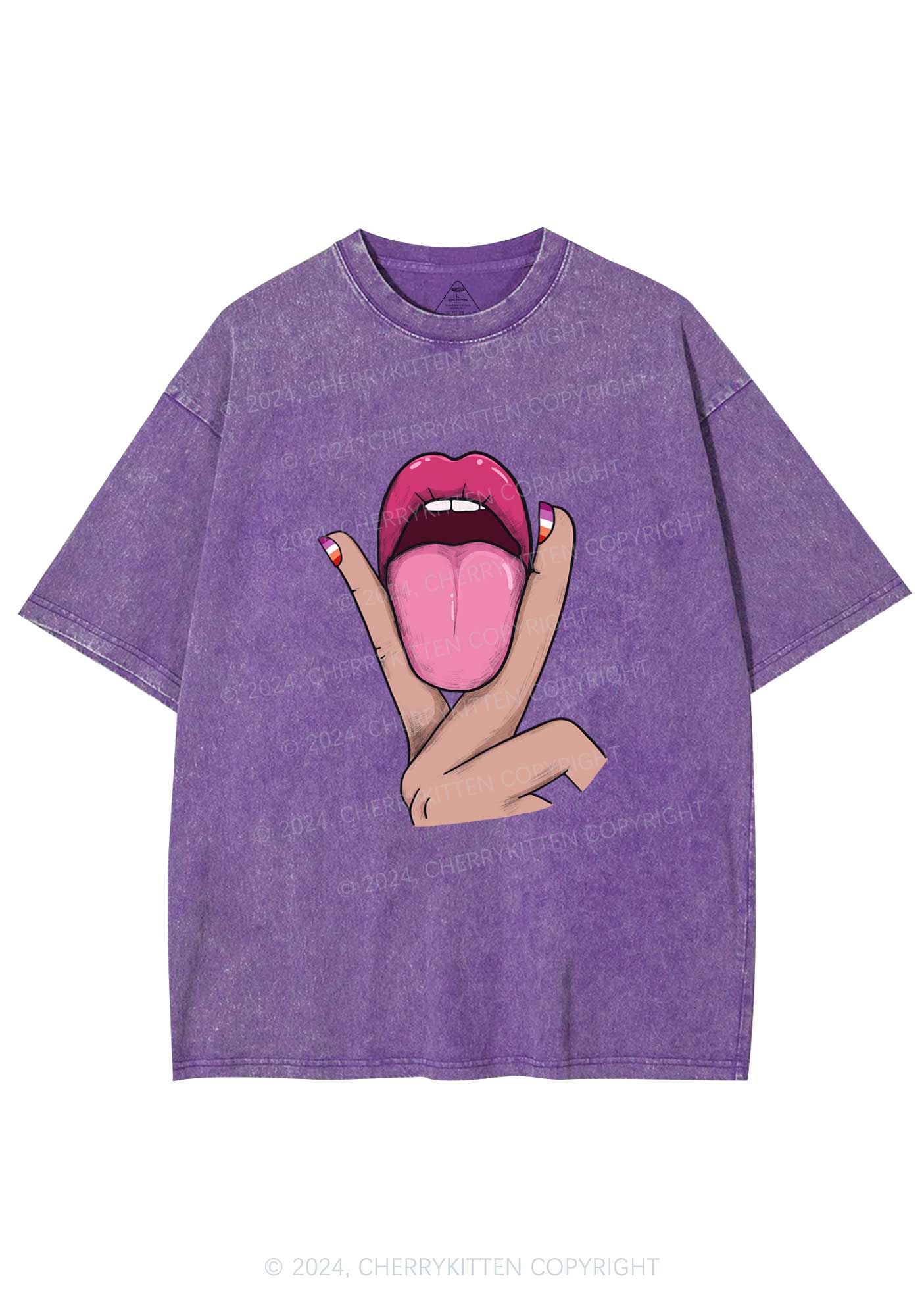 Lesbian Kissing Y2K Washed Tee Cherrykitten - Image 5