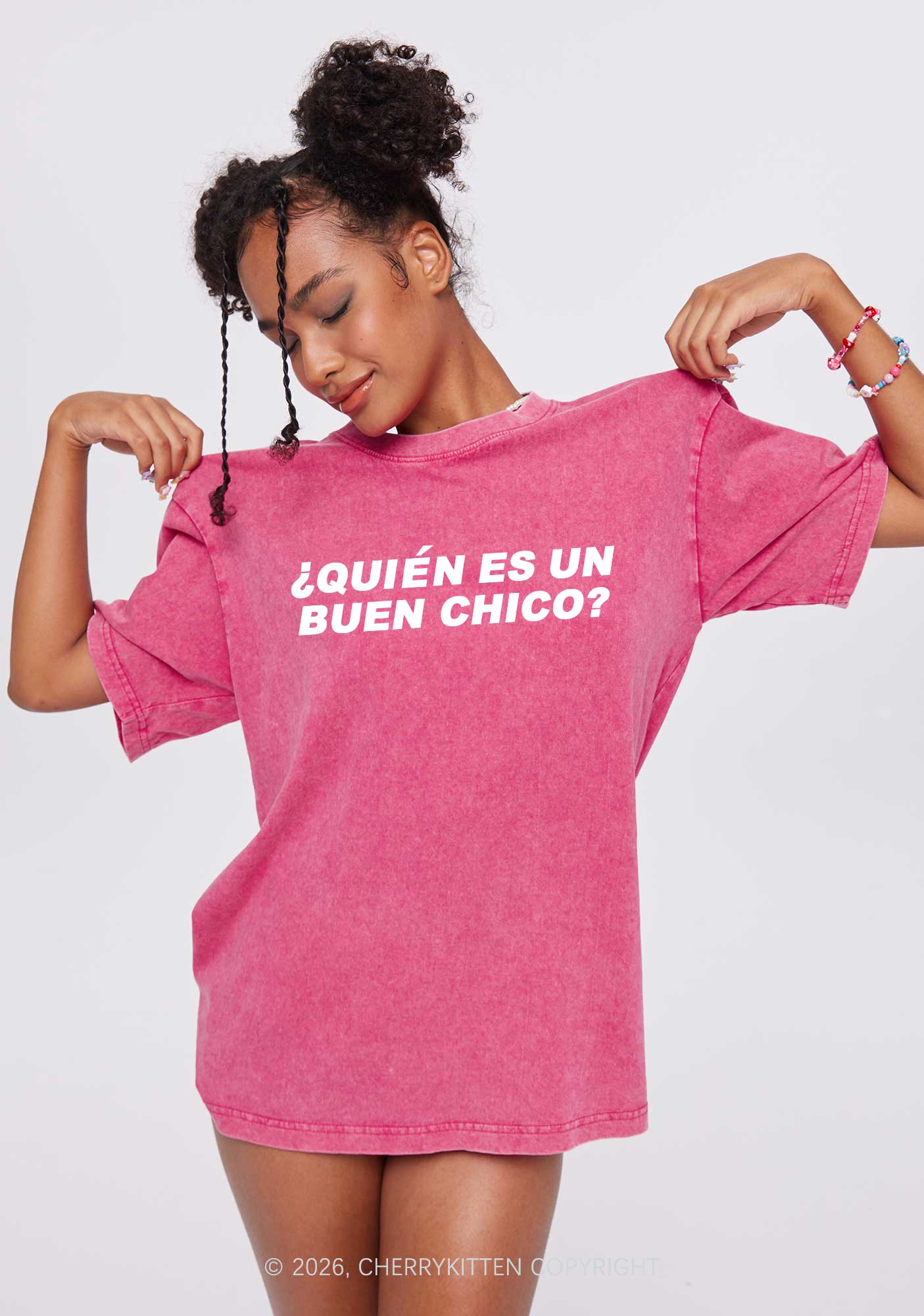 Quien Es Un Buen Chico Y2K Shirts Washed Tee Cherrykitten - Image 2